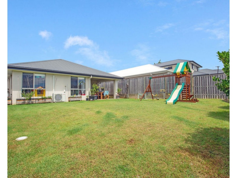 12 Apple Berry Avenue, Coomera QLD 4209