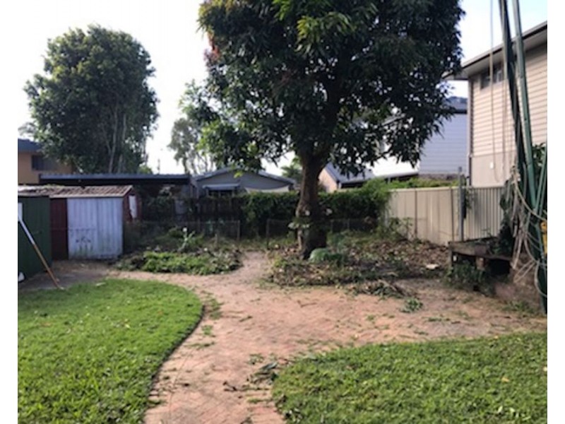 55 Fifth Ave, Palm Beach QLD 4221