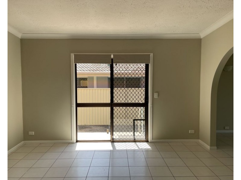 55 Fifth Ave, Palm Beach QLD 4221
