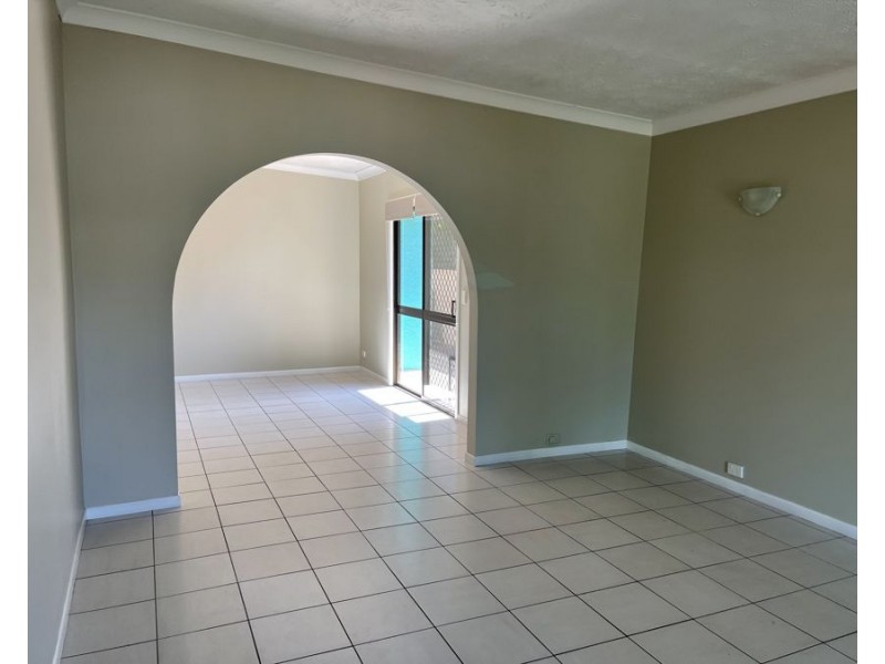 55 Fifth Ave, Palm Beach QLD 4221