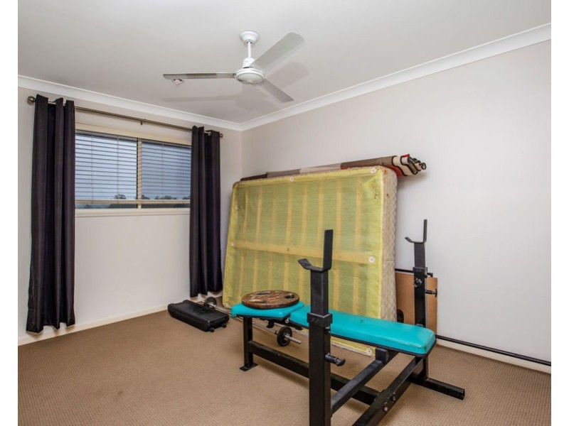 1/16 Armani Avenue, Pimpama QLD 4209