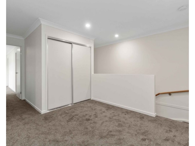 1 Tim Place, Coomera QLD 4209