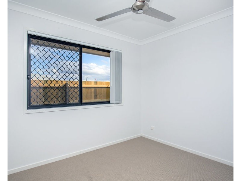 10 McWilliam St, Pimpama QLD 4209