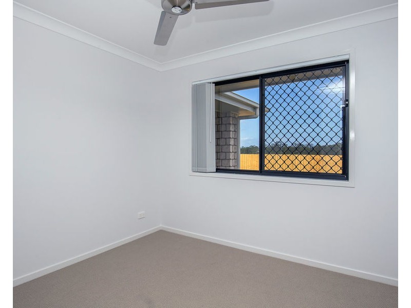 10 McWilliam St, Pimpama QLD 4209