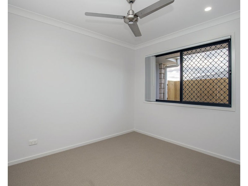 10 McWilliam St, Pimpama QLD 4209