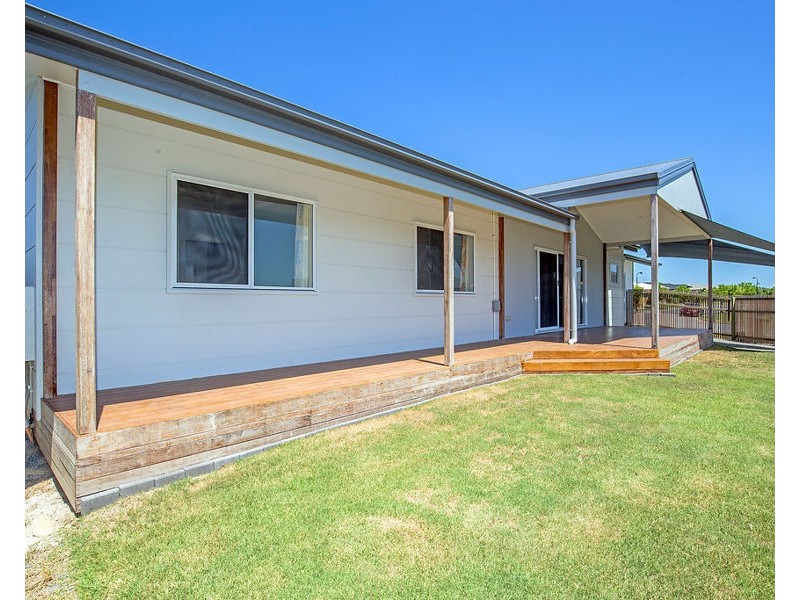 81 Ningaloo Drive, Pimpama QLD 4209