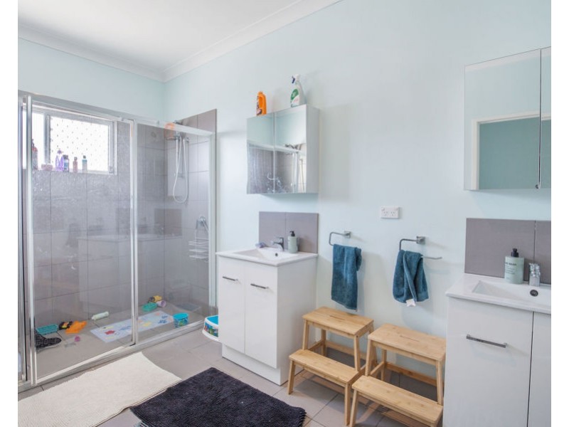 81 Ningaloo Drive, Pimpama QLD 4209