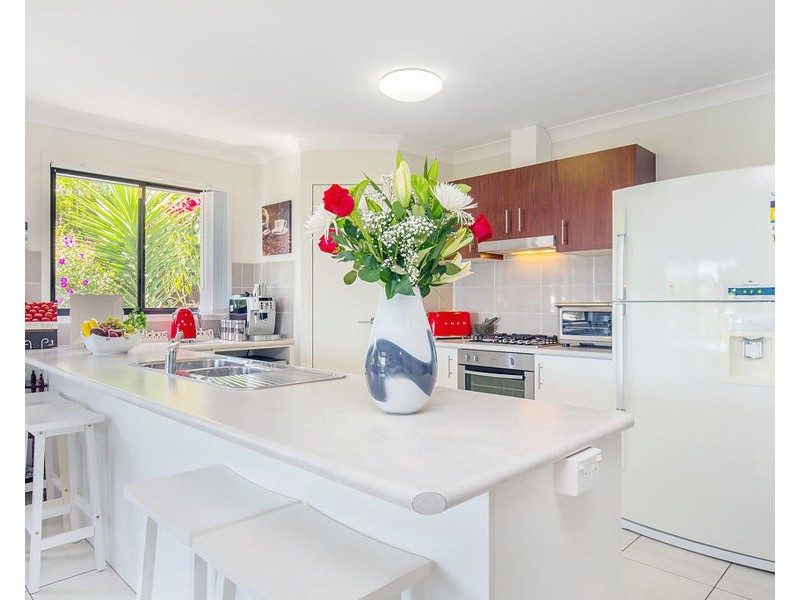 35 Diamantina Circuit, Pacific Pines QLD 4211