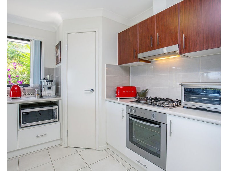 35 Diamantina Circuit, Pacific Pines QLD 4211