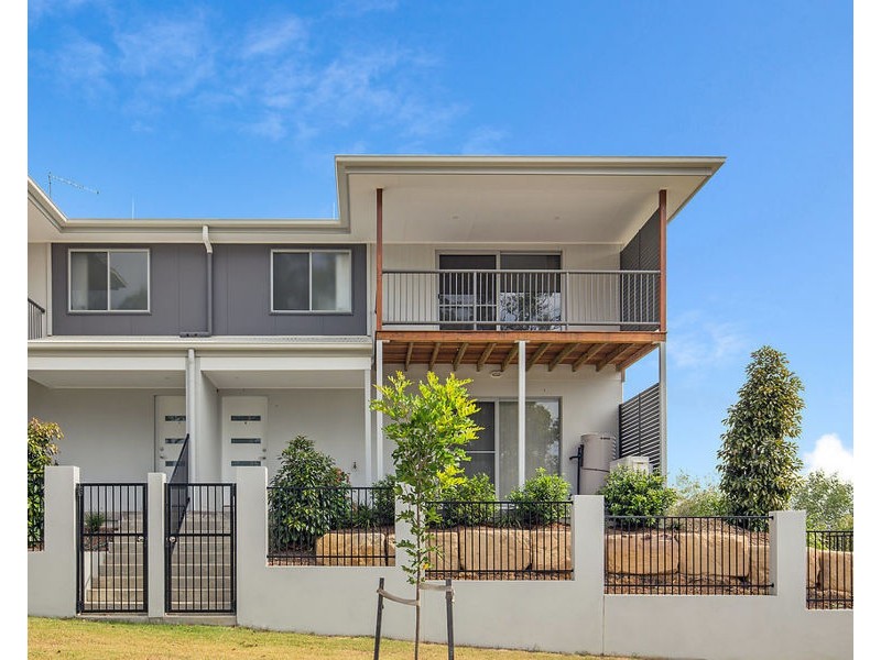 8/23 Garden Rd, Coomera QLD 4209