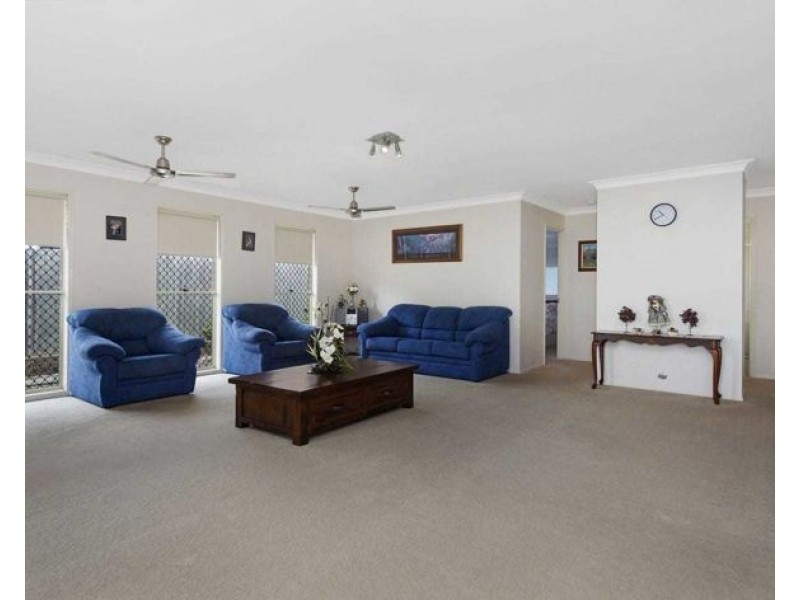 1/23 Bella Boulevard, Pimpama QLD 4209