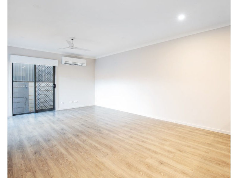 1/30 Taurus Circuit, Coomera QLD 4209