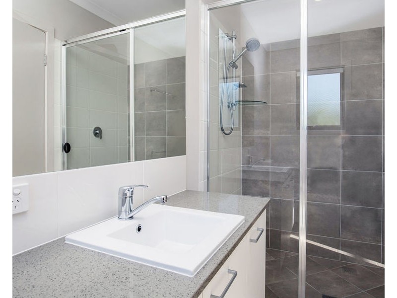 1/30 Taurus Circuit, Coomera QLD 4209