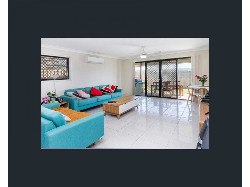 49 Charles Ave, Pimpama QLD 4209