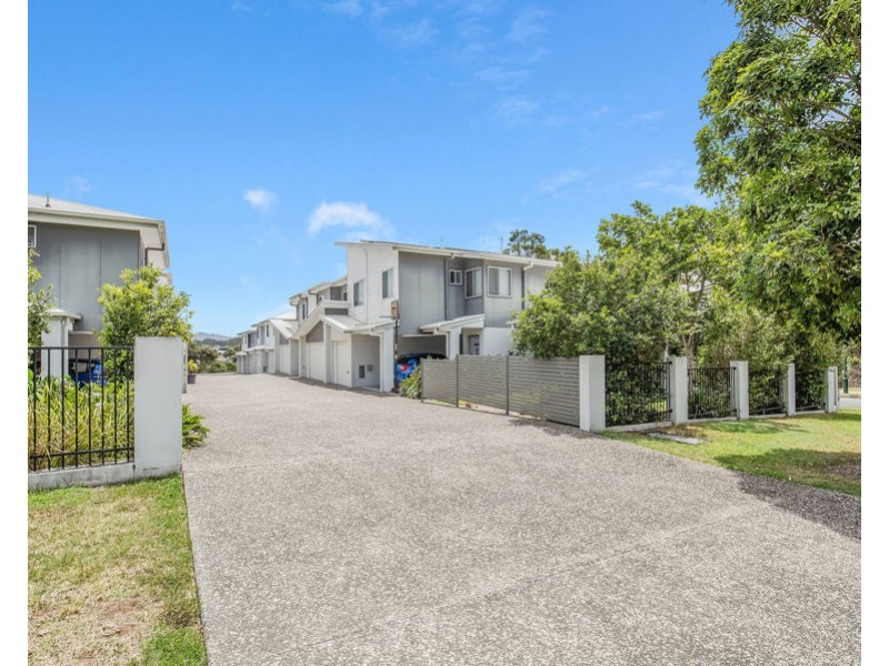 12/23 Garden Rd, Coomera QLD 4209