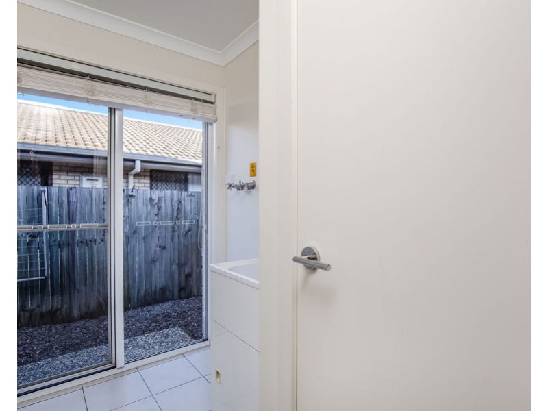 34 Collingrove Circuit, Pimpama QLD 4209
