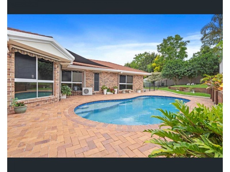 3 Greenwood Court, Helensvale QLD 4212