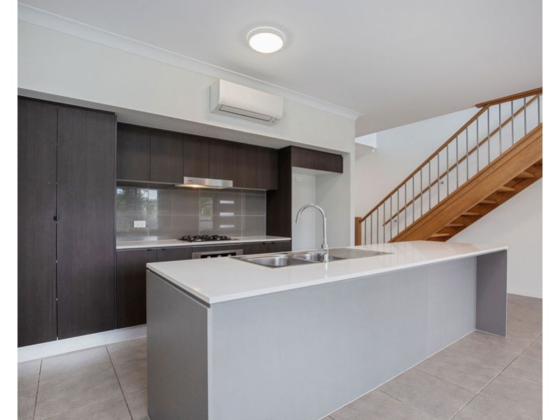 3/3 Gatina Crescent, Coomera QLD 4209