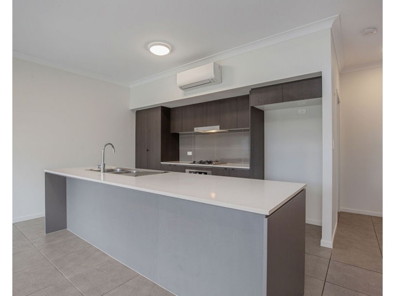 3/3 Gatina Crescent, Coomera QLD 4209