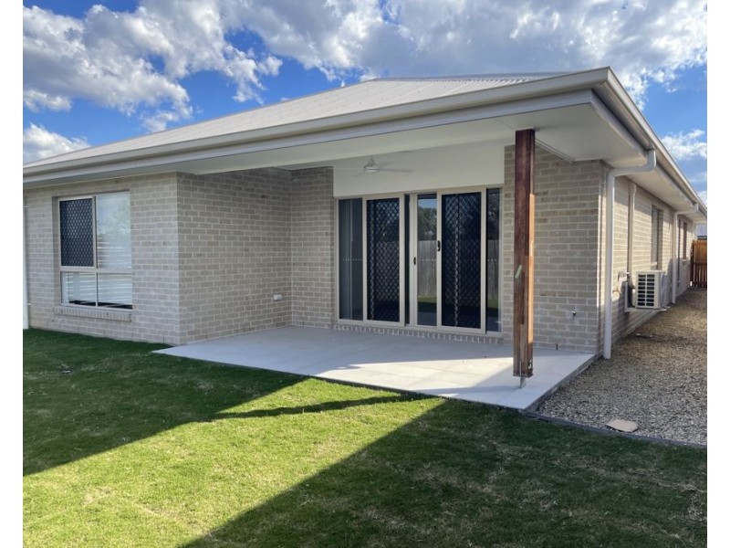 1 Wang St, Park Ridge QLD 4125