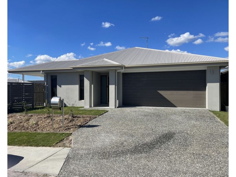 1/5 Wang St, Park Ridge QLD 4125