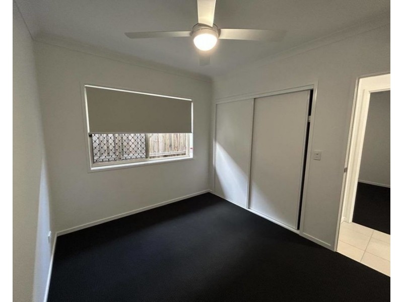 1/5 Wang St, Park Ridge QLD 4125