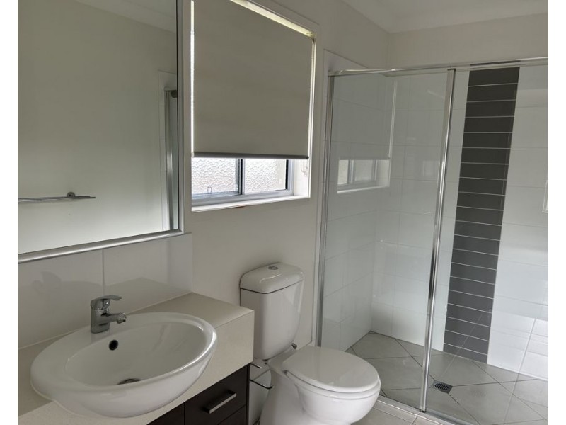 84 Hanover Drive, Pimpama QLD 4209