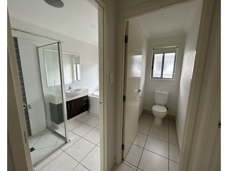 84 Hanover Drive, Pimpama QLD 4209