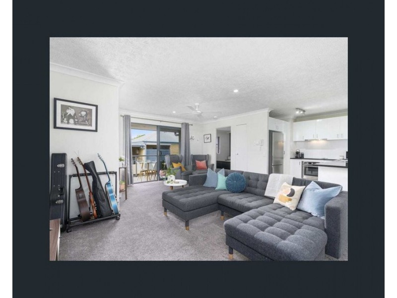 13/32 Bath St, Labrador QLD 4215