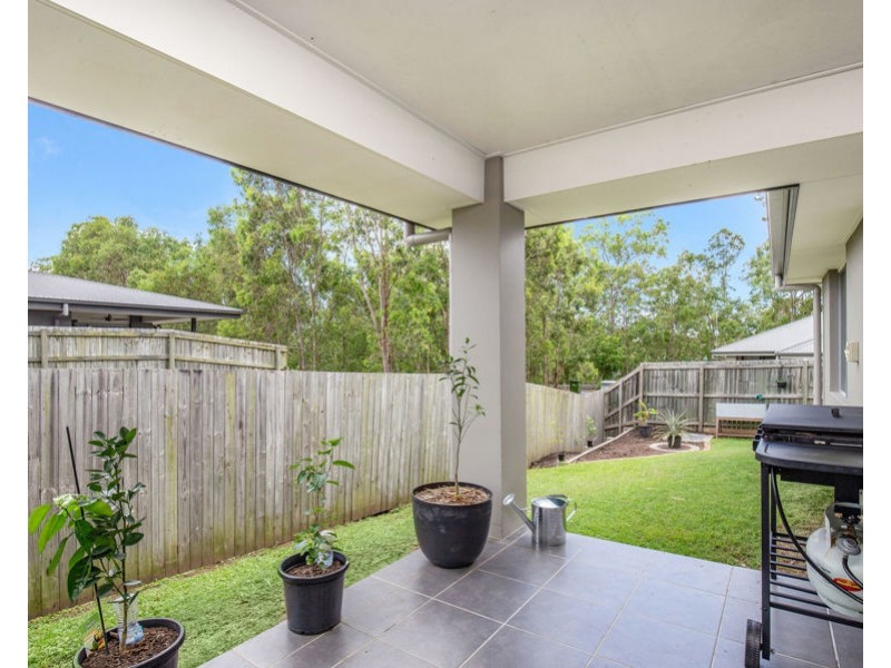 84 Hanover Drive, Pimpama QLD 4209