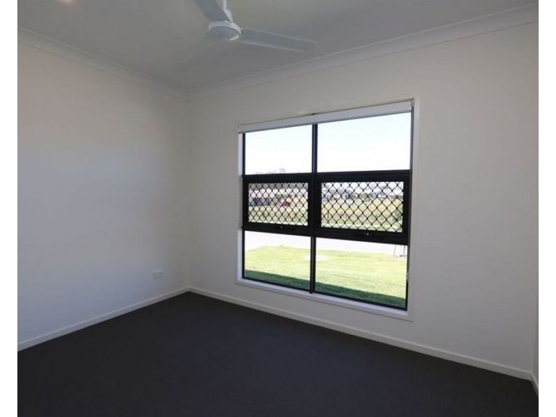 39 Augusta Boulevard, Pimpama QLD 4209