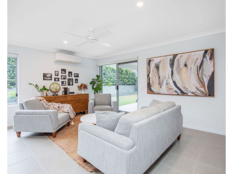 27 Amy Drive, Coomera QLD 4209