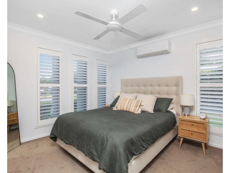 27 Amy Drive, Coomera QLD 4209