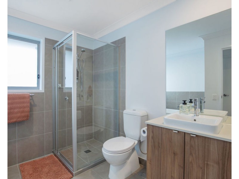 27 Amy Drive, Coomera QLD 4209