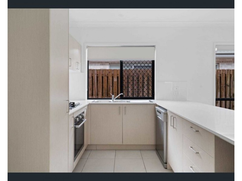 47 Oxford St, Pimpama QLD 4209