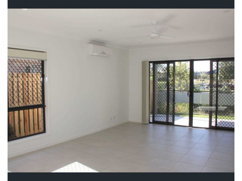 47 Oxford St, Pimpama QLD 4209