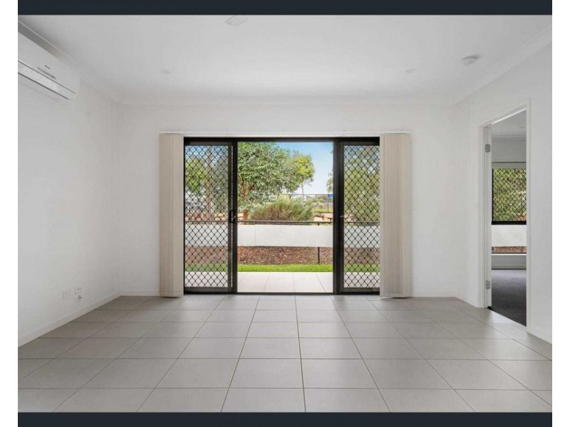 39 Oxford St, Pimpama QLD 4209