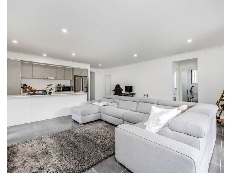 17 Rockford St, Pimpama QLD 4209