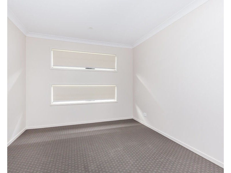 15 Augusta Boulevard, Pimpama QLD 4209