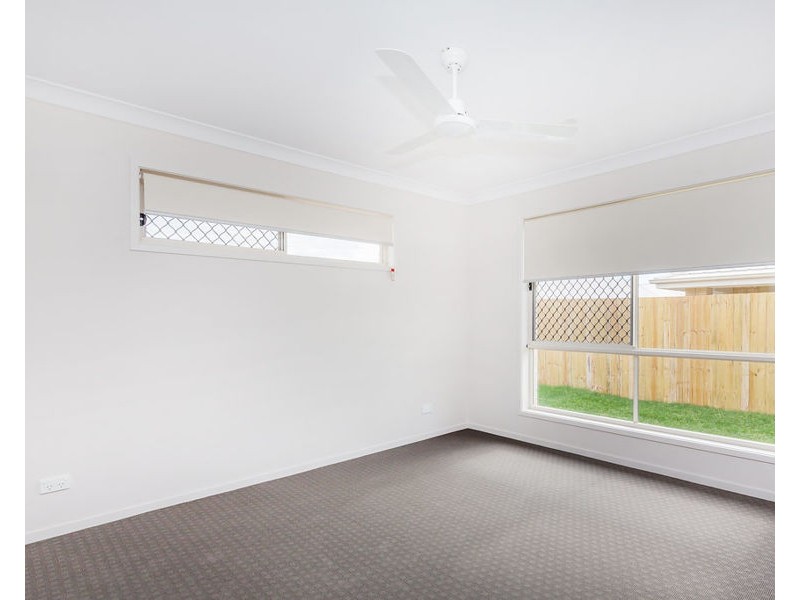 15 Augusta Boulevard, Pimpama QLD 4209