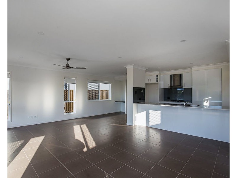 7 Tindale Place, Coomera QLD 4209