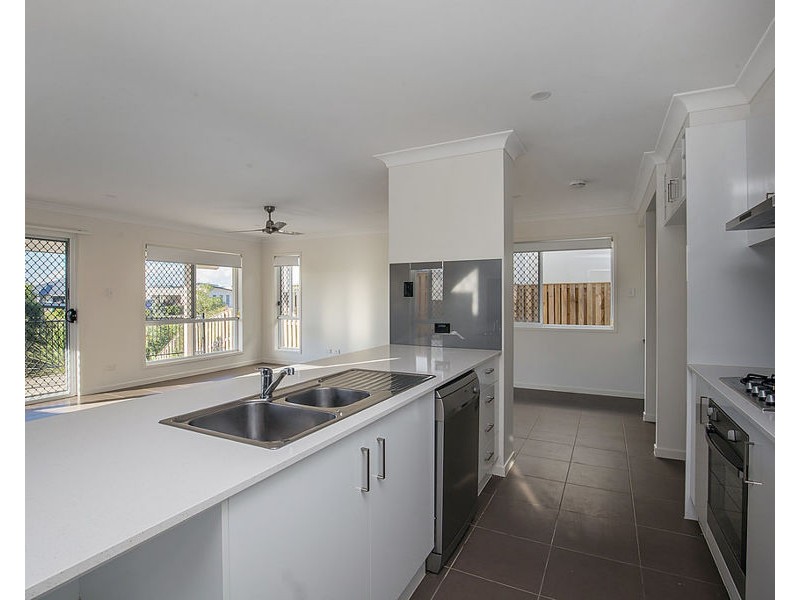 7 Tindale Place, Coomera QLD 4209