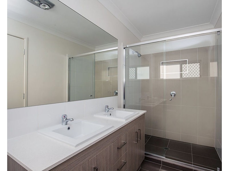 7 Tindale Place, Coomera QLD 4209