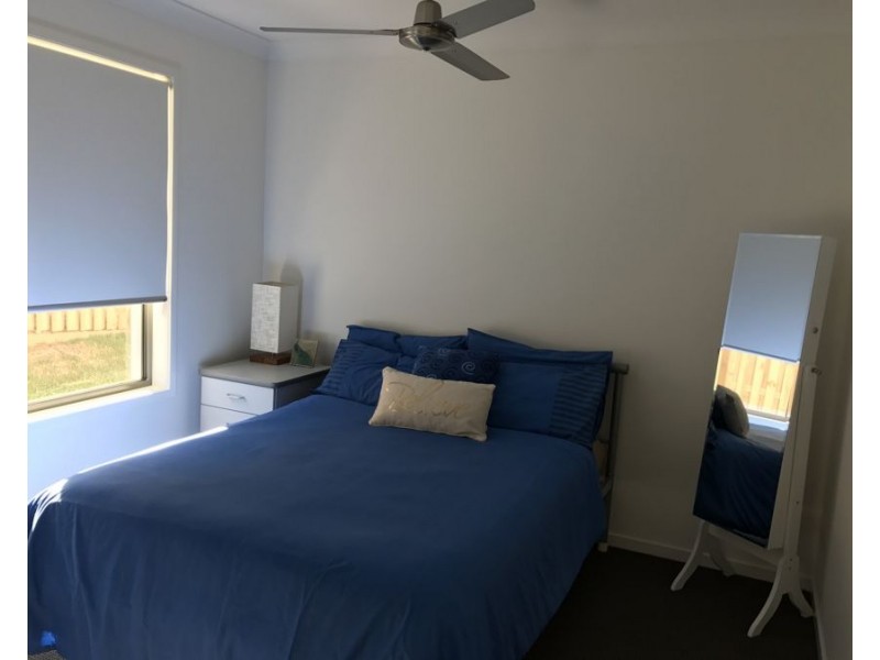 1 Lahey Cove, Coomera QLD 4209