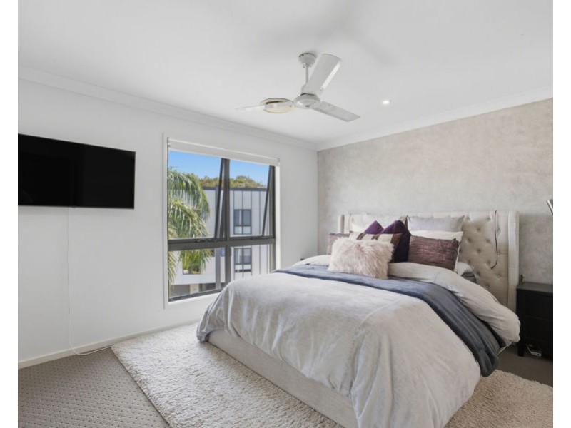 26/61 East Quay Drive, Biggera Waters QLD 4216