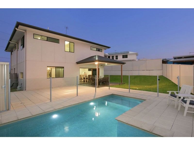 8 Alexander Street, Aroona QLD 4551