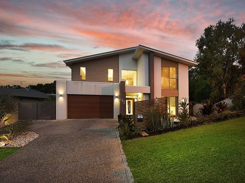 13 Middle Creek Rd, Little Mountain QLD 4551