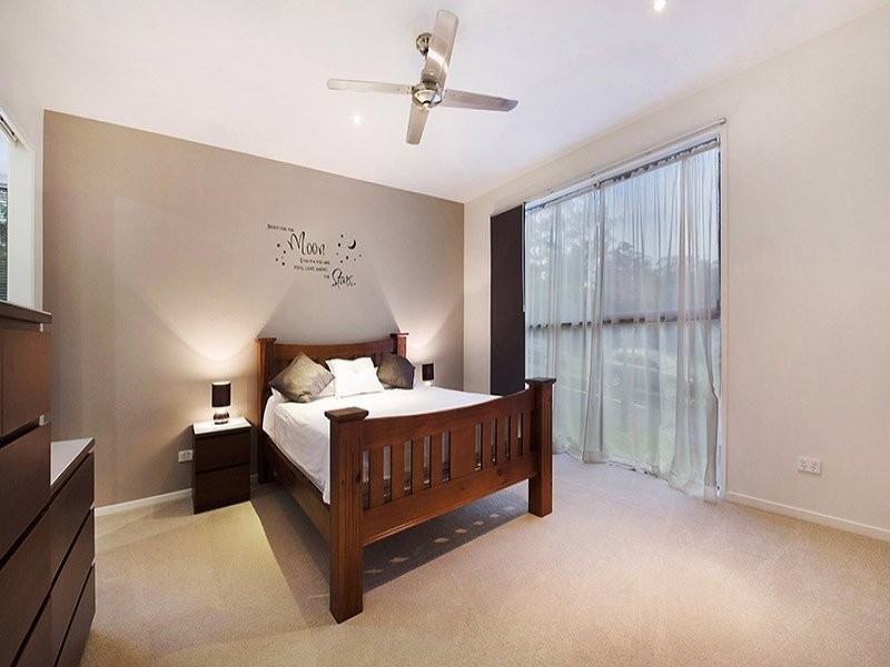 13 Middle Creek Rd, Little Mountain QLD 4551