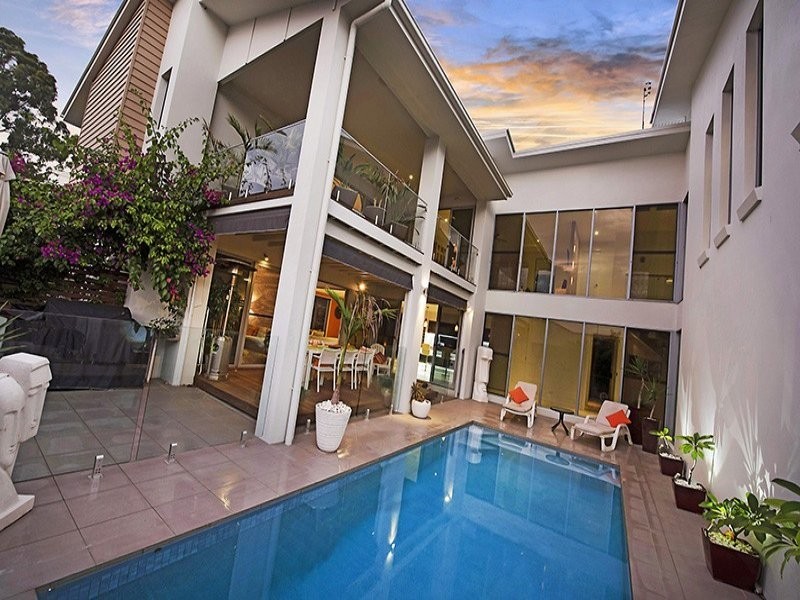 13 Middle Creek Rd, Little Mountain QLD 4551