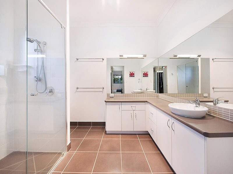 13 High Park Crescent, Little Mountain QLD 4551